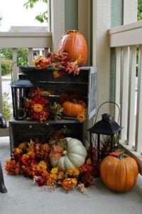 10 Fall Porch Decorating Ideas - Pretty My Party