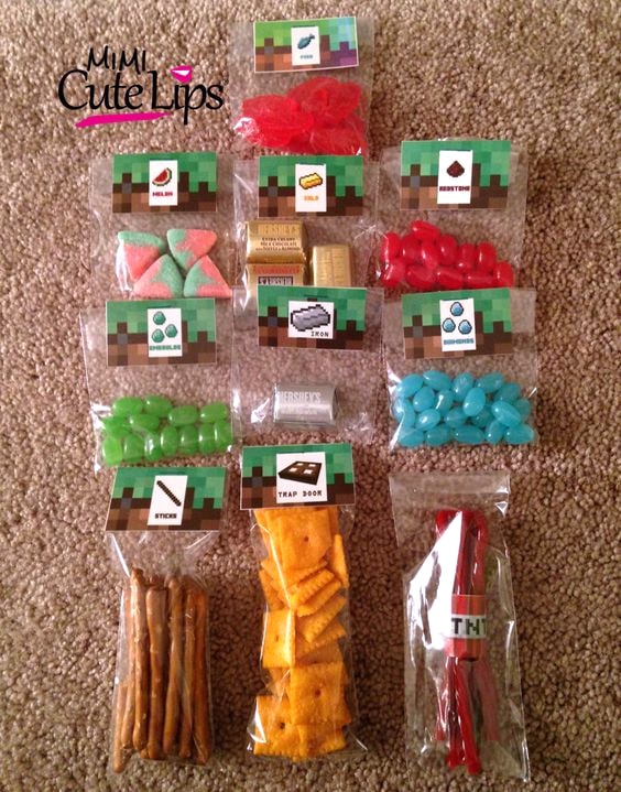 Make Your Own Minecraft Party Favor Bags - Jessica's Corner of