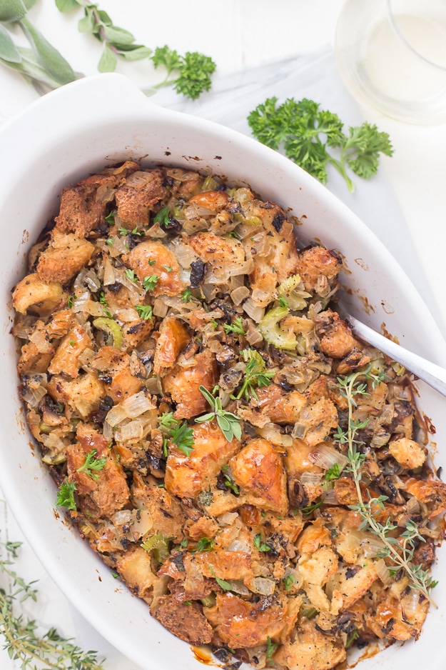 11 Insanely Delicious Thanksgiving Stuffing Recipes - Pretty My Party