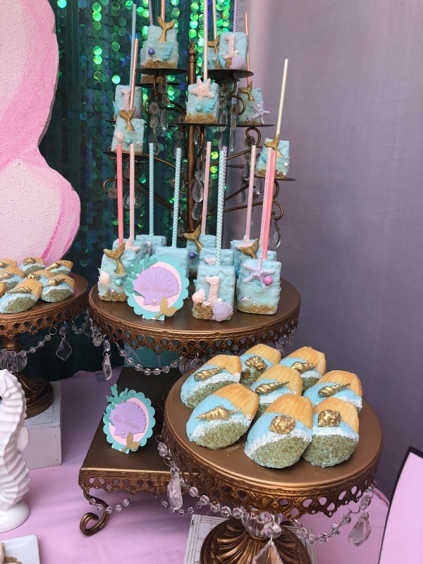Sparkling Under the Sea First Birthday Party // Hostess with the Mostess®