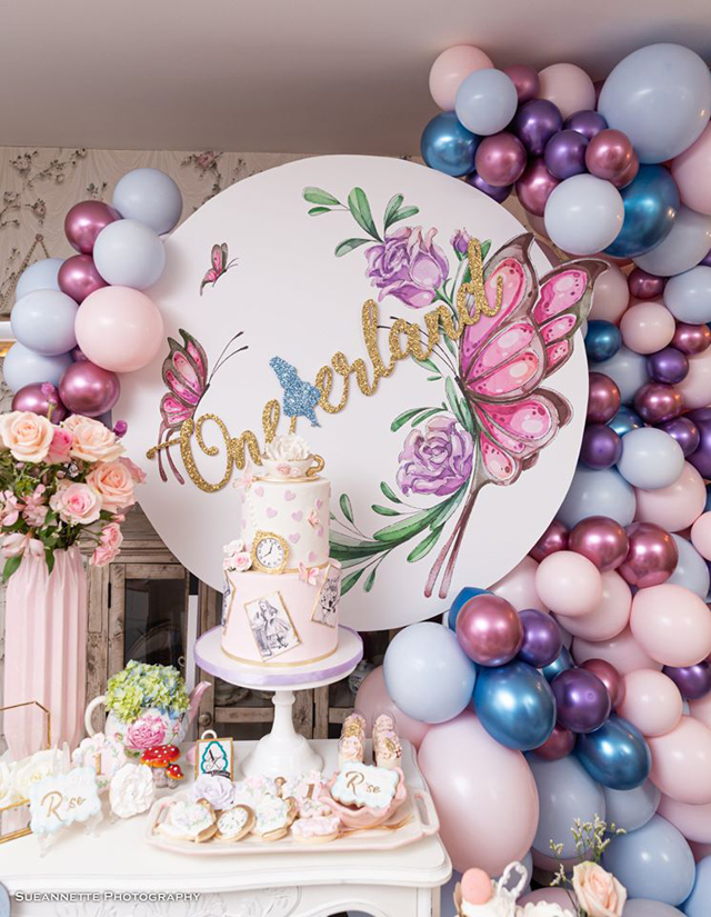  Alice in Wonderland Party Decoration Balloon Garland