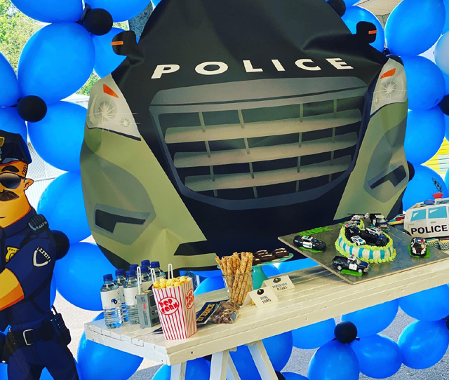 KARAQY Police Party Decorations - Police Birthday Party Supplies for Kids,  Cops and Robbers Detective CSI Theme Party Favor, Crime Scene Cautions